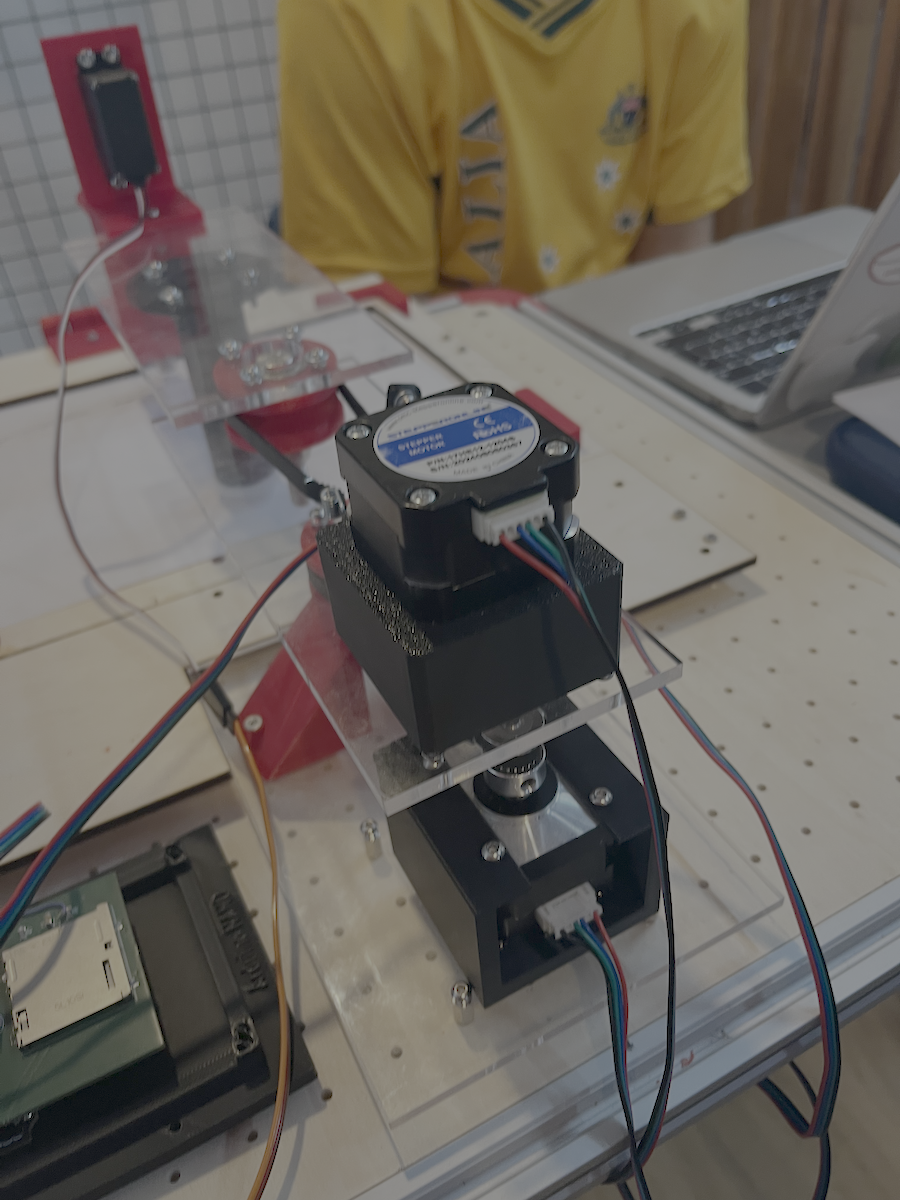 Support moteur imprimé pour le DrawBot A4